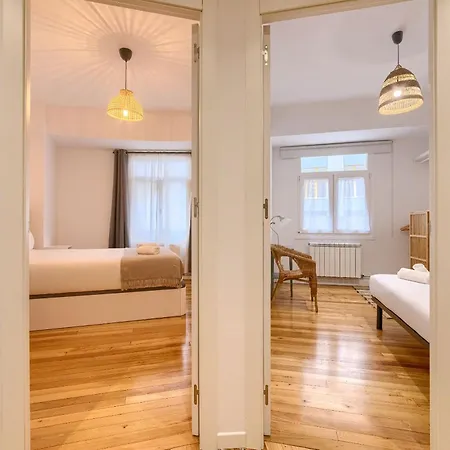 Iturribide Pintxos Old Town Apartment