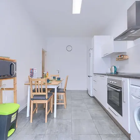 Iturribide Pintxos Old Town Апартаменти